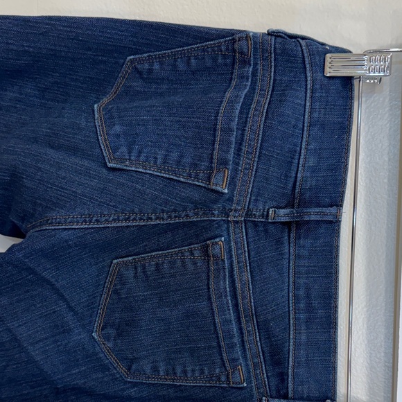 LOFT Women's Skinny Jeans in Black and Dark Blue - Picture 13 of 14